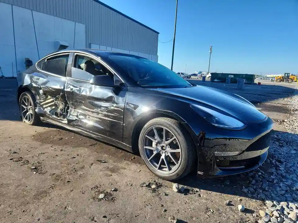 5YJ3E1EB9MF979569 2021 TESLA MODEL 3-3