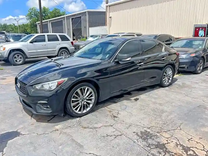JN1EV7AP5JM354296 2018 INFINITI Q50-1