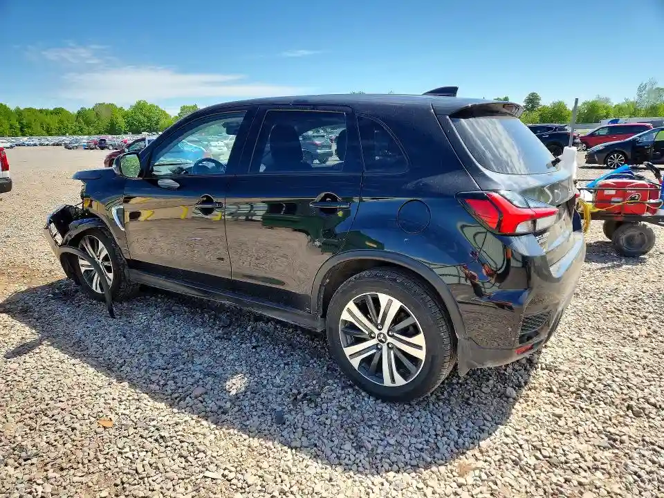 JA4ARUAU5NU023576 2022 MITSUBISHI OUTLANDER-1