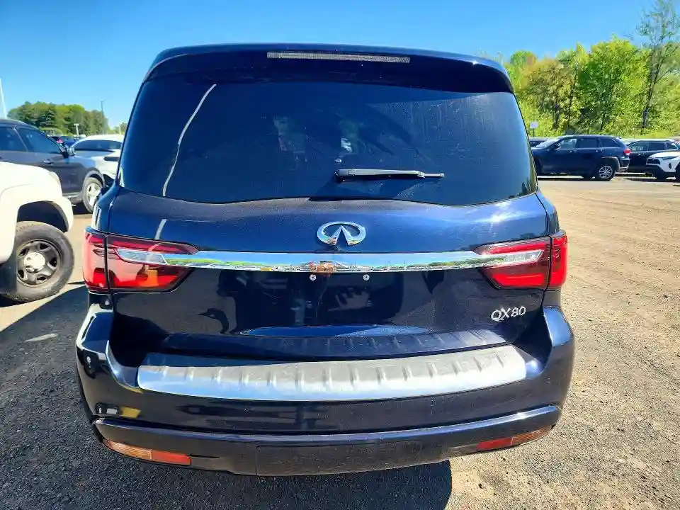 JN8AZ2NC8J9440140 2018 INFINITI QX80-5