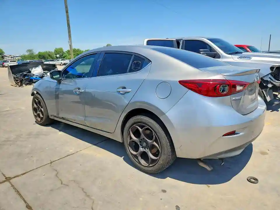 3MZBM1V70FM193150 2015 MAZDA 3-1