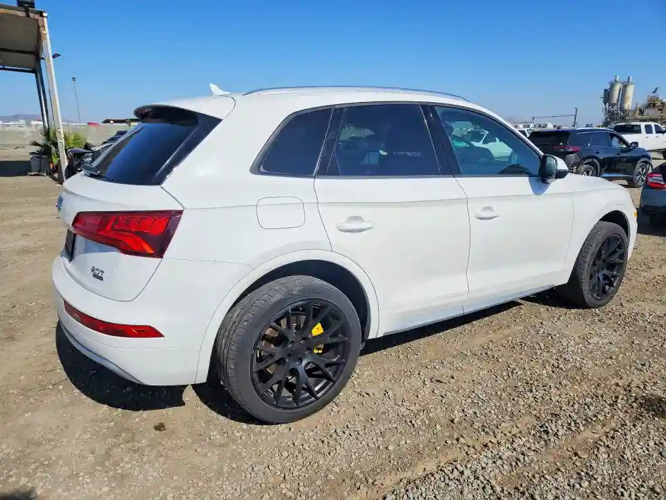 WA1ANAFY5J2135550 2018 AUDI Q5-2