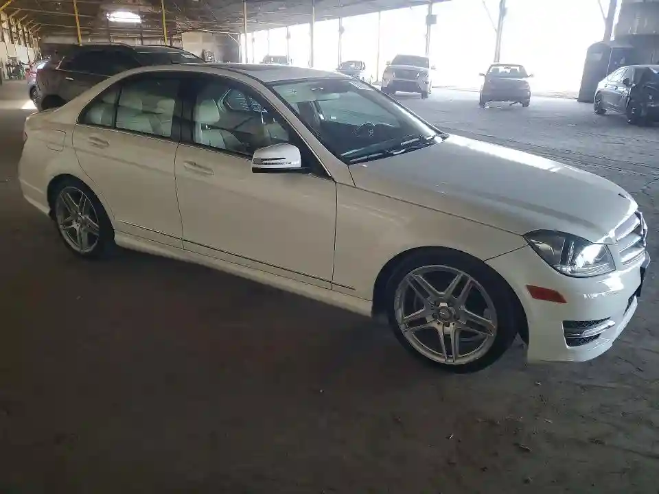 WDDGF4HB5DR271380 2013 MERCEDES-BENZ C-CLASS-3