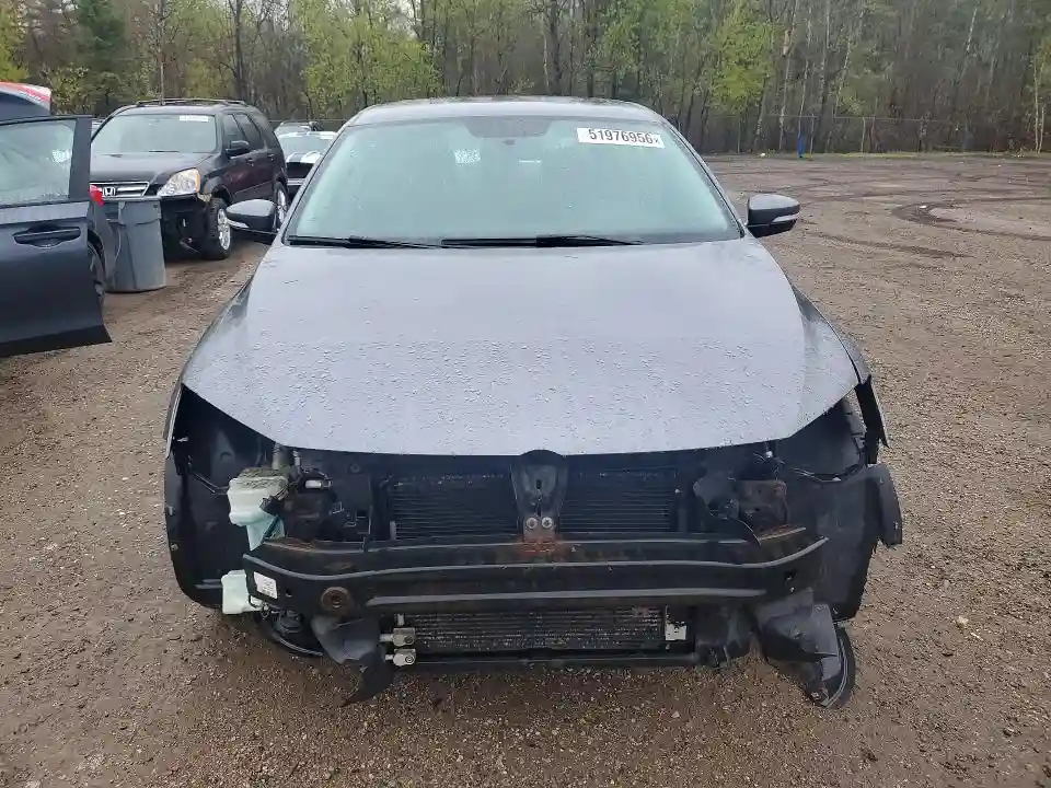 3VWDX7AJ4DM389089 2013 VOLKSWAGEN JETTA-4