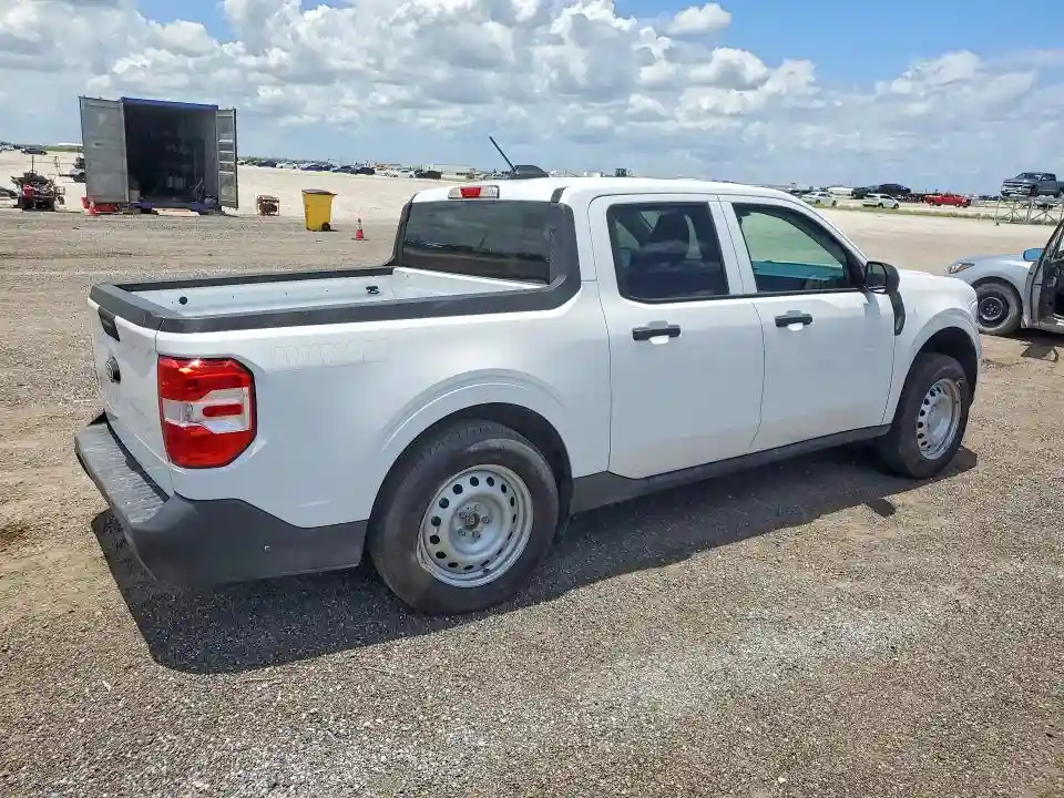 3FTTW8BA7SRB26102 2025 FORD MAVERICK-2