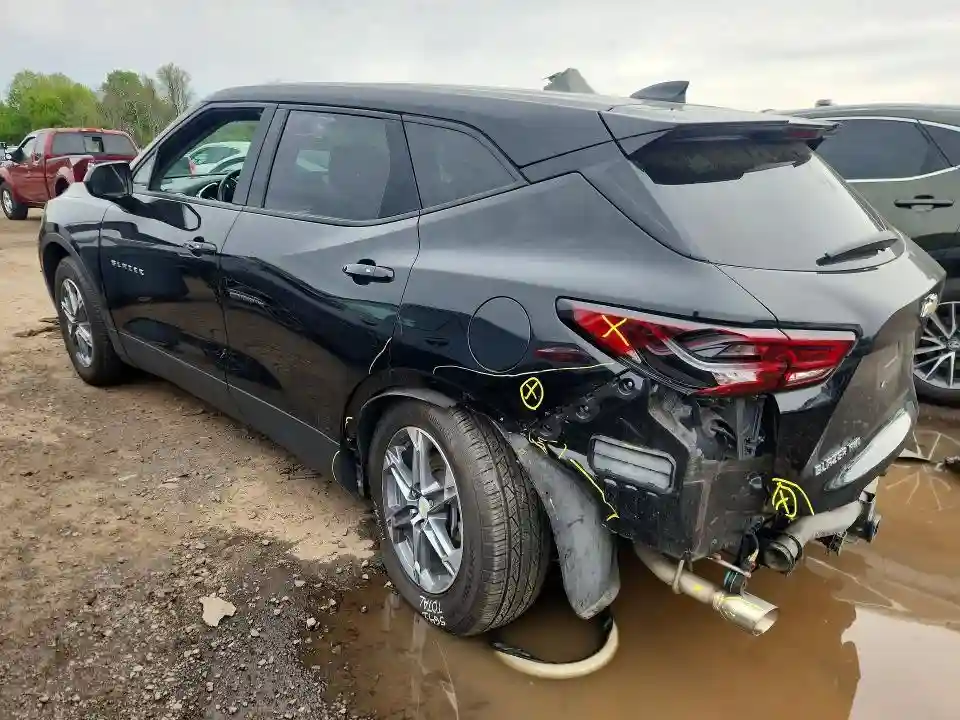 3GNKBHR49PS222098 2023 CHEVROLET BLAZER-1