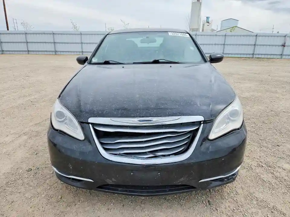1C3CCBAB4EN208073 2014 CHRYSLER 200-4