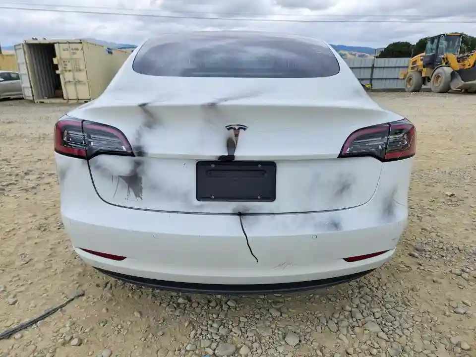 5YJ3E1EA4LF590957 2020 TESLA MODEL 3-5
