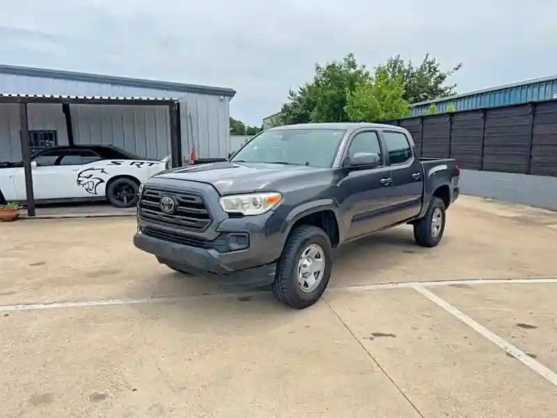 5TFAX5GN7JX104508 2018 TOYOTA TACOMA-1