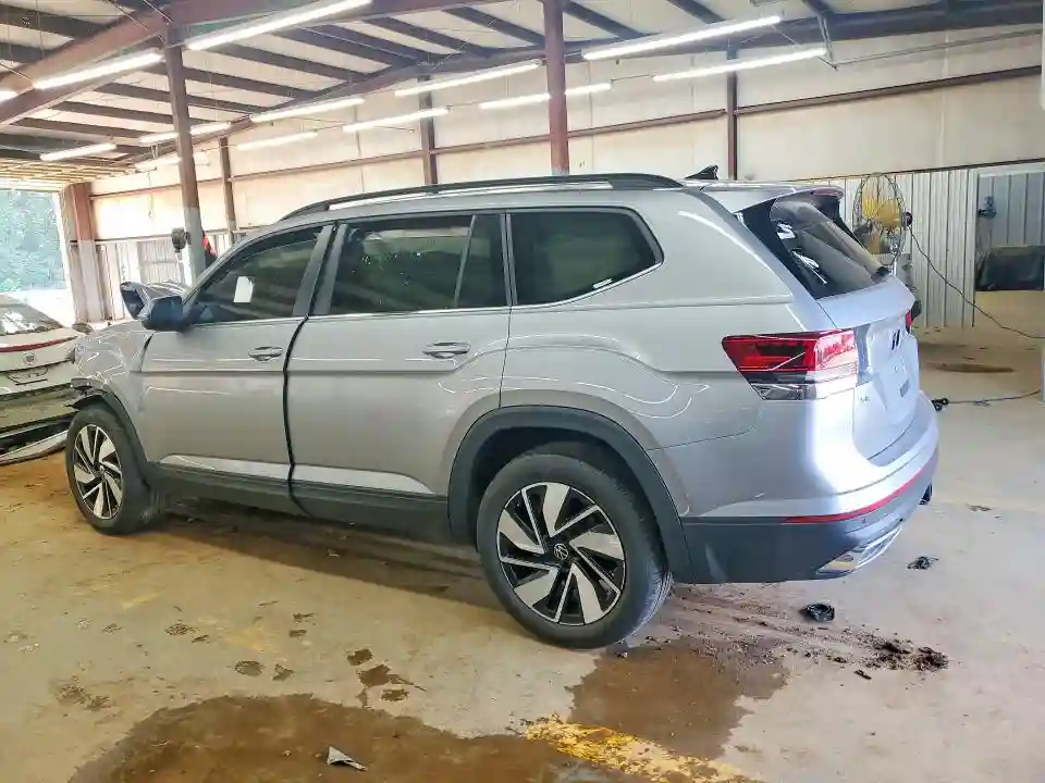 1V2WN2CA7TC530169 2026 VOLKSWAGEN ATLAS-1
