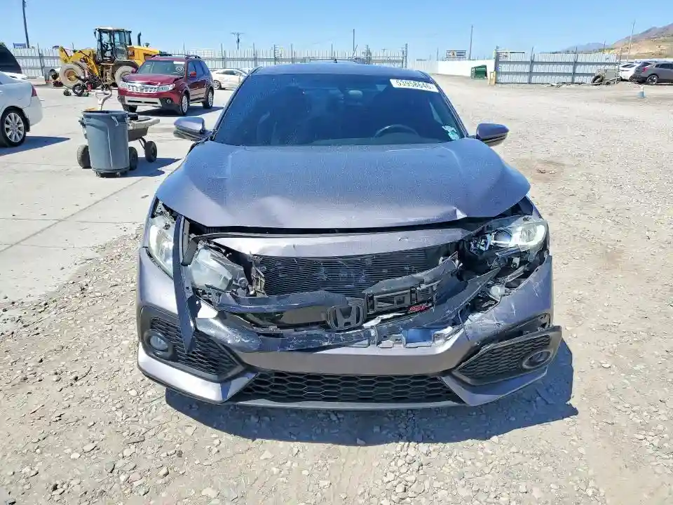 2HGFC3A54JH756636 2018 HONDA CIVIC-4