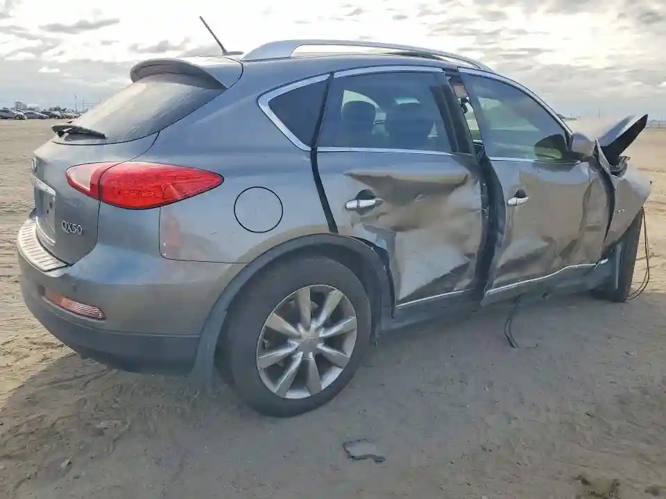JN1BJ0HP3FM730450 2015 INFINITI QX50-2