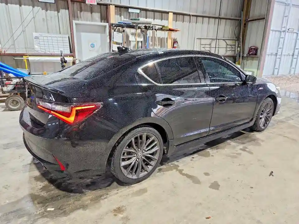 19UDE2F83LA003096 2020 ACURA ILX-2