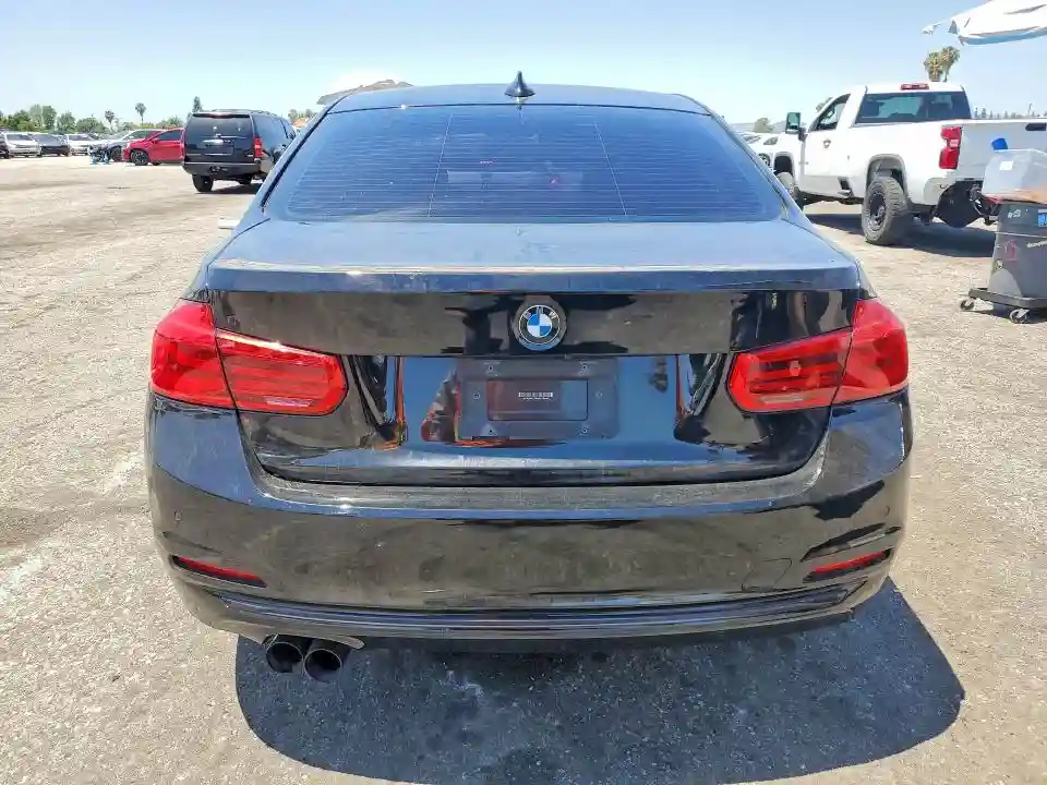 WBA8B9C50HK675644 2017 BMW 3 SERIES-5