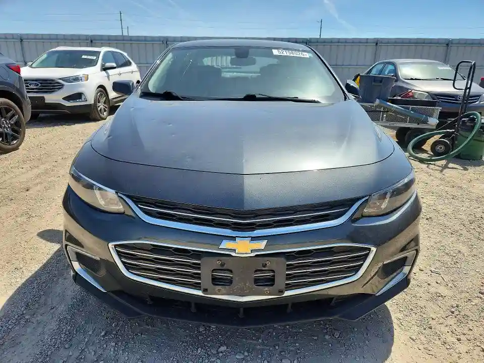 1G1ZD5ST6JF211601 2018 CHEVROLET MALIBU-4