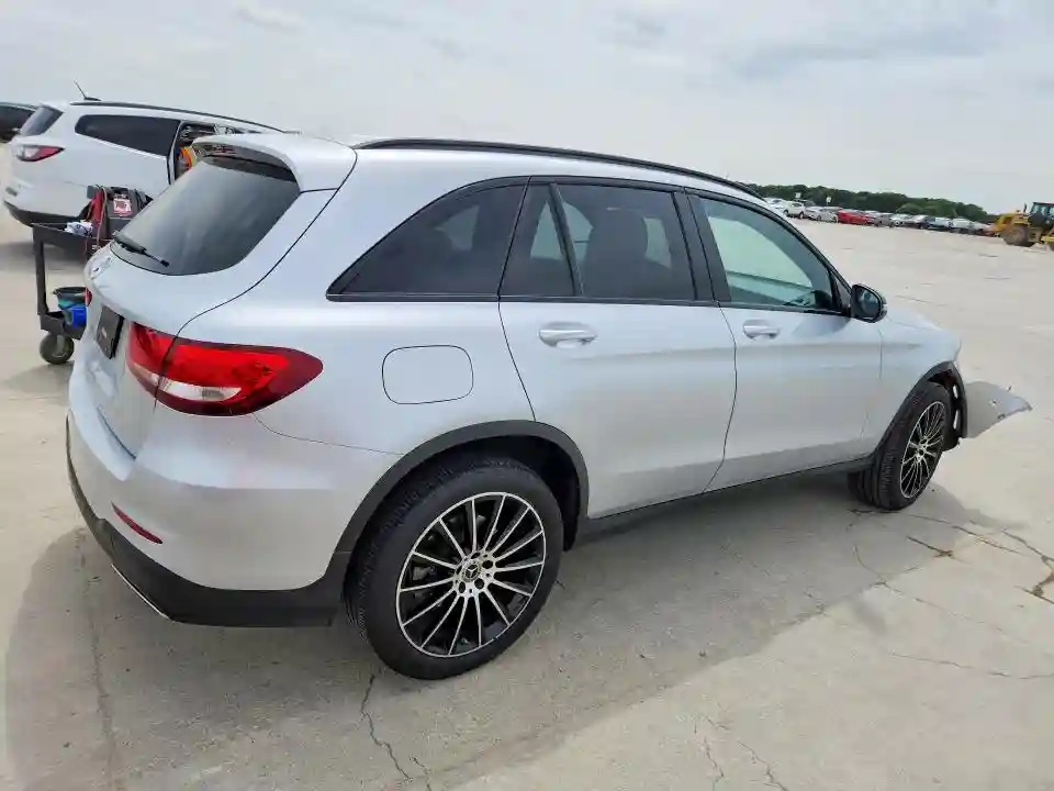 WDC0G4JB3JV065894 2018 MERCEDES-BENZ GLC-CLASS-2