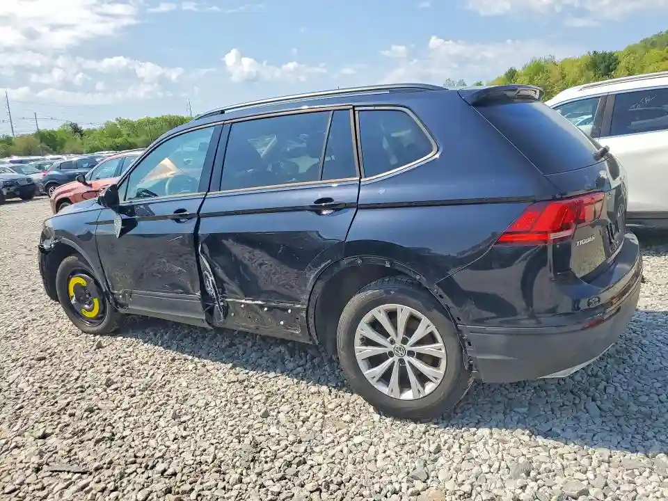 3VV0B7AX3KM018105 2019 VOLKSWAGEN TIGUAN-1