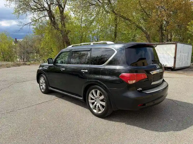 JN8AZ2NC5D9350142 2013 INFINITI QX56-2