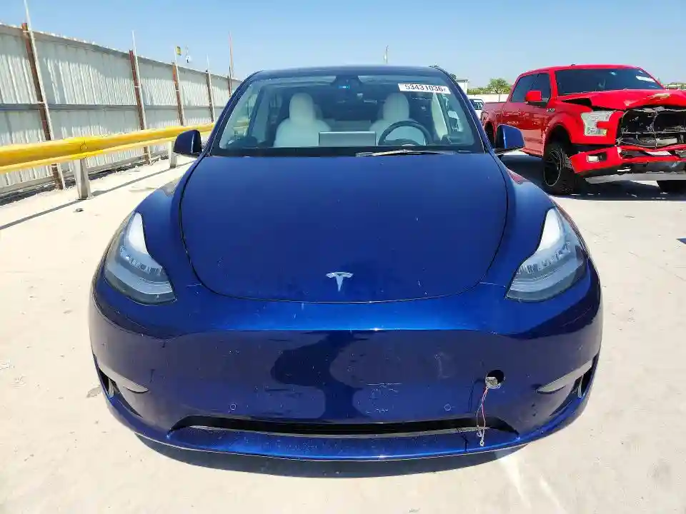 5YJYGDEE1MF144125 2021 TESLA MODEL Y-4
