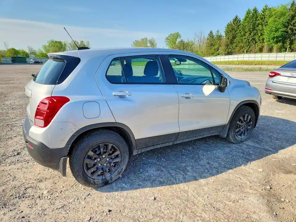 3GNCJKSB1GL273425 2016 CHEVROLET TRAX-2