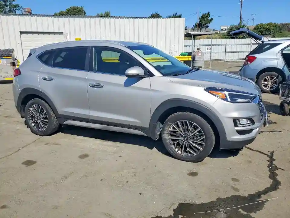 KM8J33ALXMU336593 2021 HYUNDAI TUCSON-3