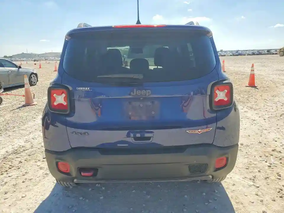 ZACNJDC16MPM25427 2021 JEEP RENEGADE-5