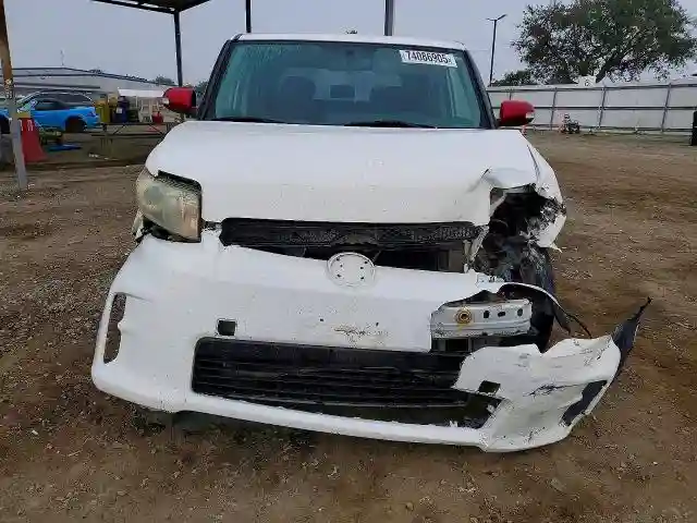 JTLZE4FE1EJ063519 2014 SCION XB-4