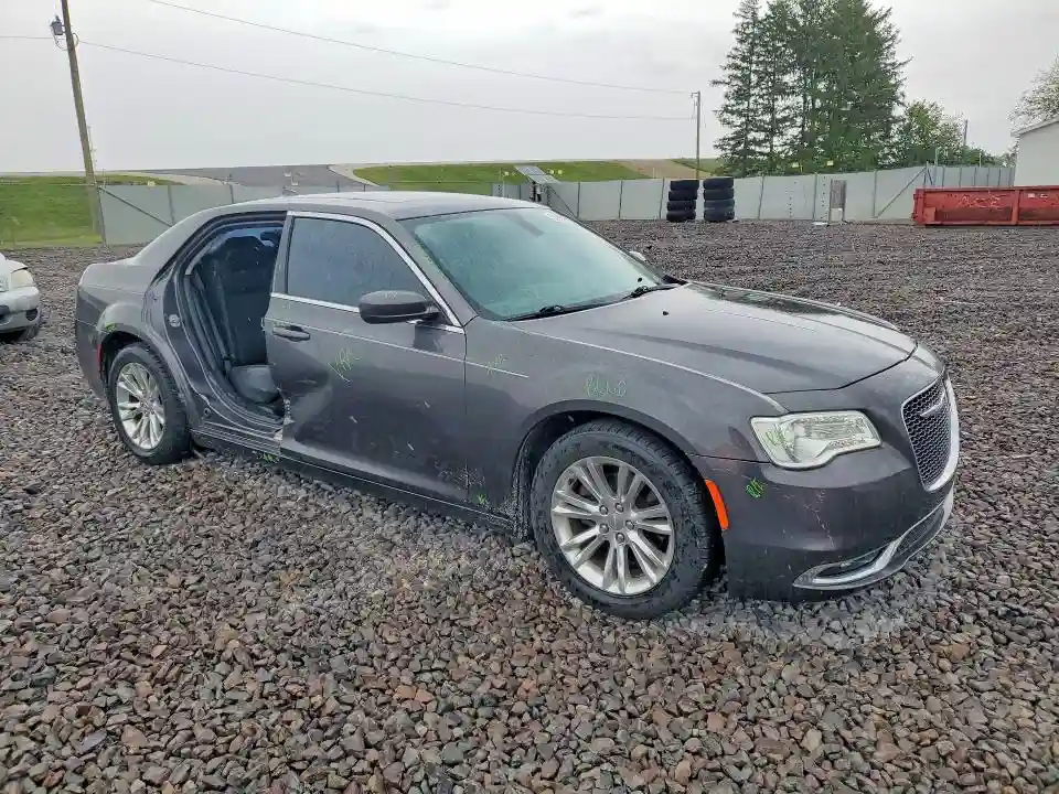 2C3CCAAG9GH313600 2016 CHRYSLER 300-3