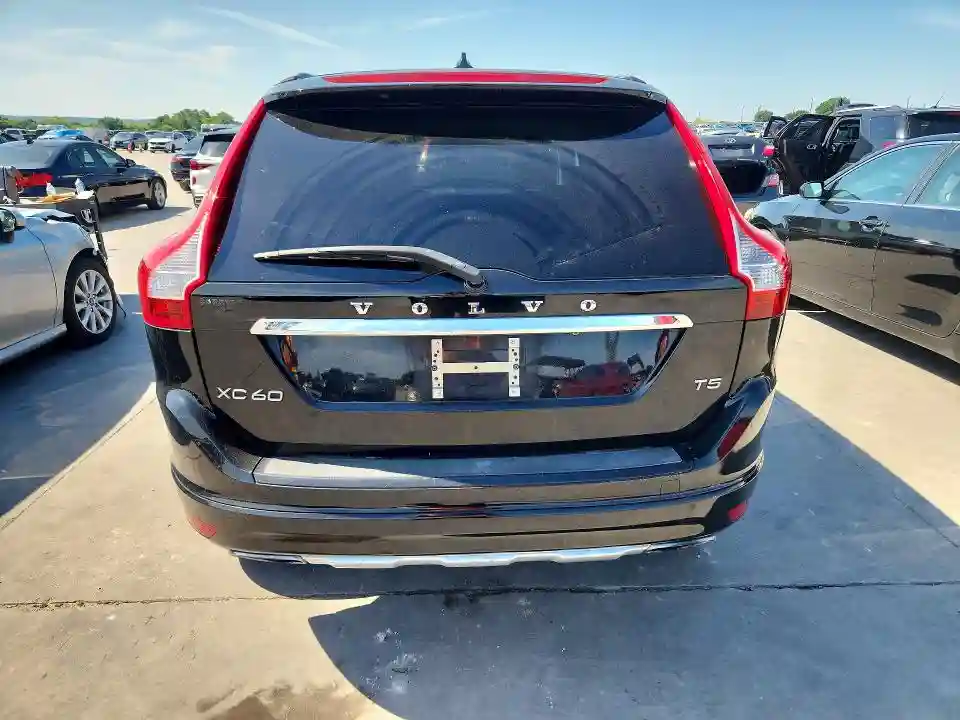YV440MDK9F2697389 2015 VOLVO XC60-5