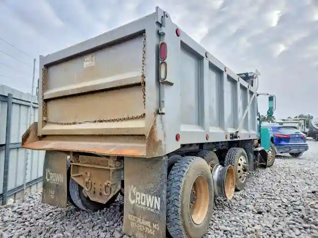 1M1AN09Y3AN005762 2010 MACK ALL OTHER-3