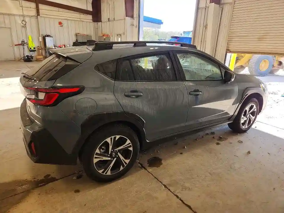 JF2GUHDCXS8339750 2025 SUBARU CROSSTREK-2