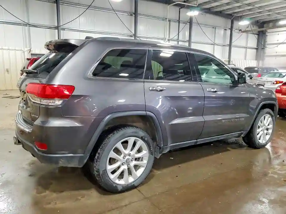 1C4RJFBGXHC841755 2017 JEEP CHEROKEE-2