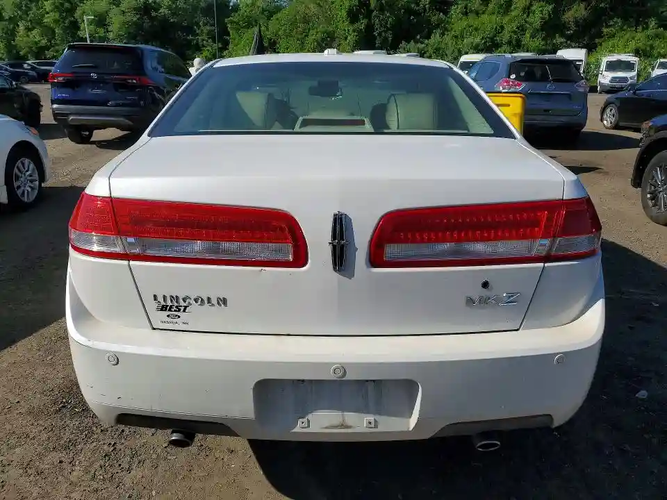 3LNHL2GC7BR758146 2011 LINCOLN MKZ-5