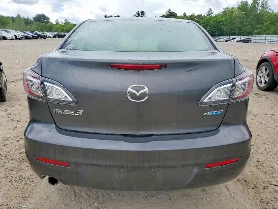 JM1BL1VPXD1807427 2013 MAZDA 3-5