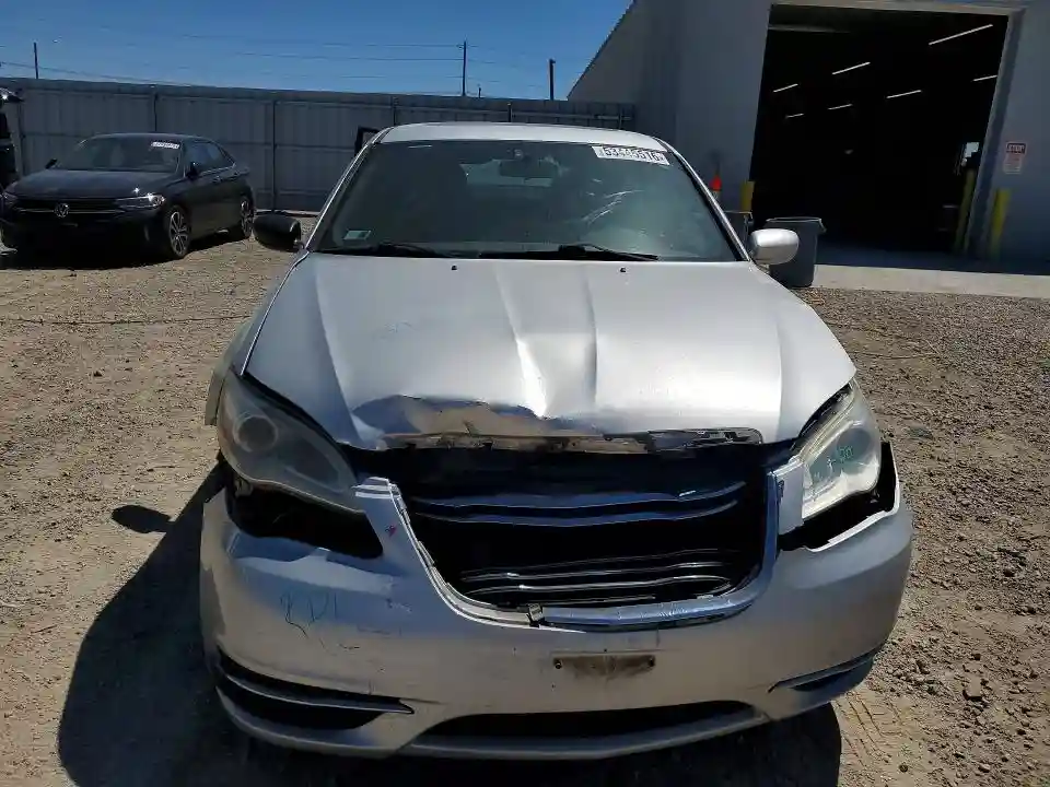 1C3CCBBB4CN240680 2012 CHRYSLER 200-4