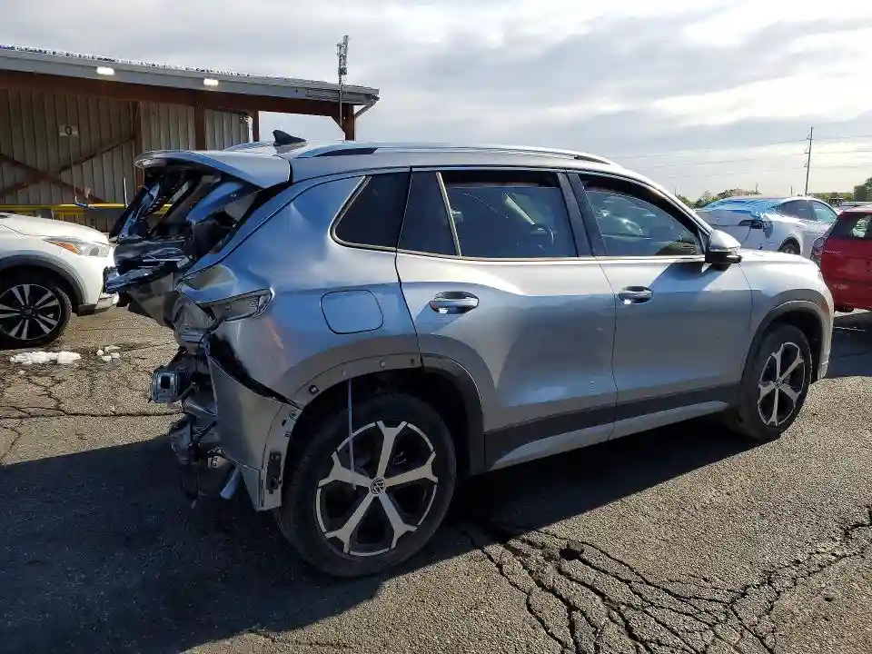 3VVER7RM2SM024814 2025 VOLKSWAGEN TIGUAN-2