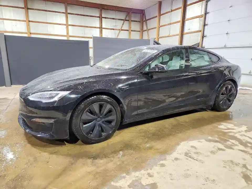 2022 TESLA MODEL S