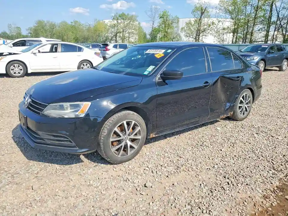 3VWB67AJ9GM413904 2016 VOLKSWAGEN JETTA-0