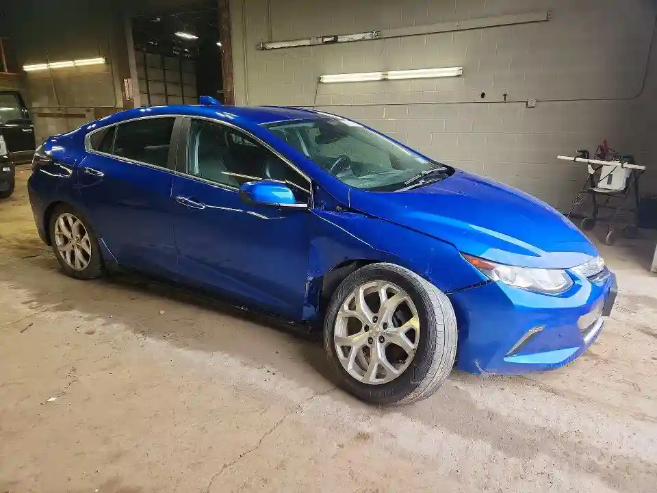 1G1RD6S57JU136796 2018 CHEVROLET VOLT-3