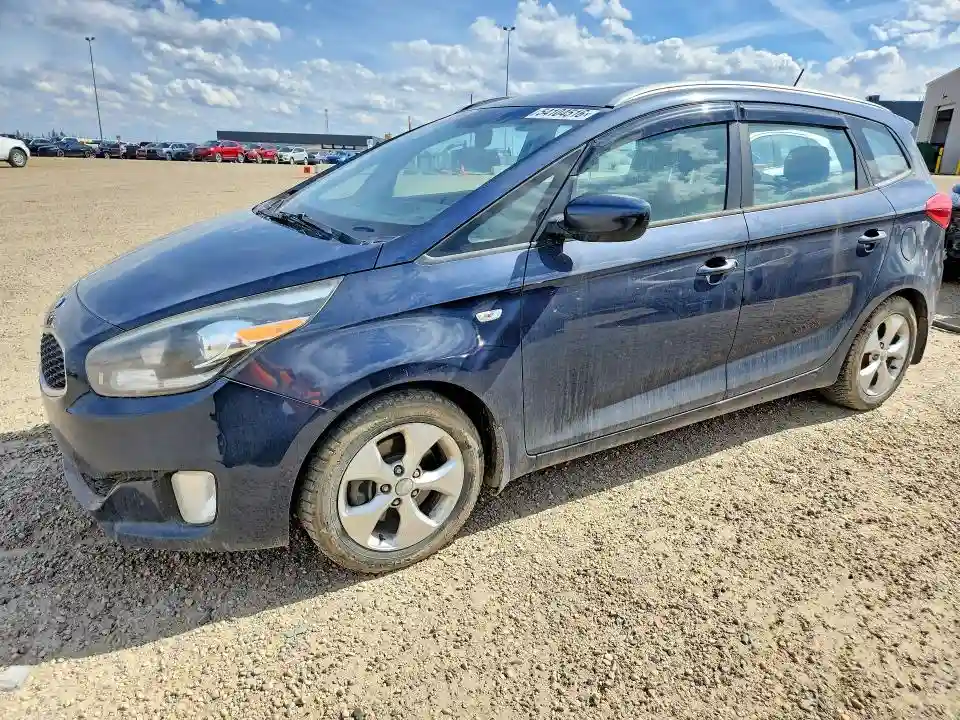 KNAHT8A37F7078564 2015 KIA RONDO-0