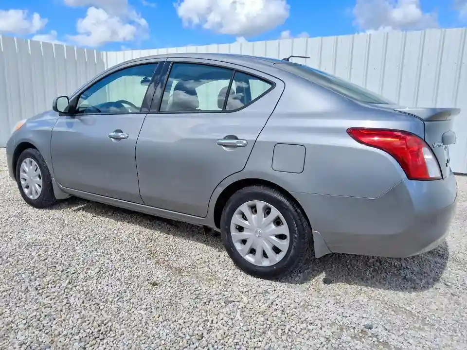 3N1CN7APXEL829237 2014 NISSAN VERSA-1