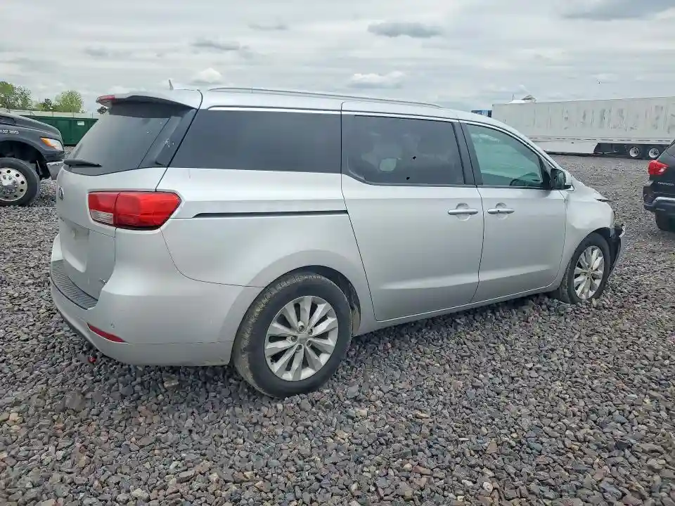 KNDMC5C1XG6136962 2016 KIA SEDONA-2