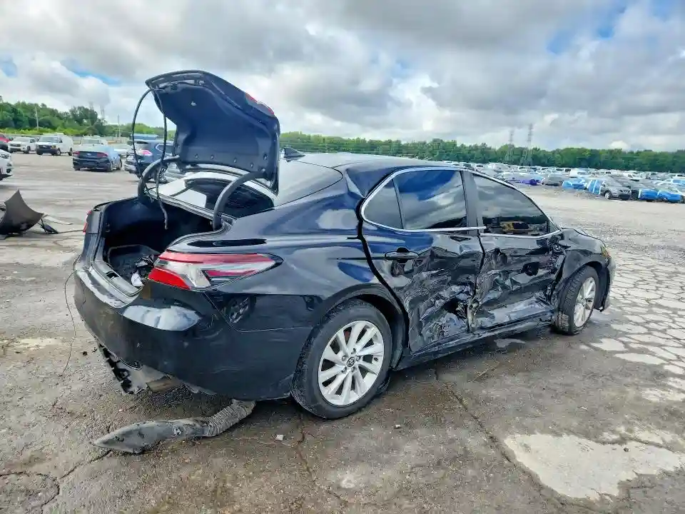 4T1C11AK3NU678494 2022 TOYOTA CAMRY-2
