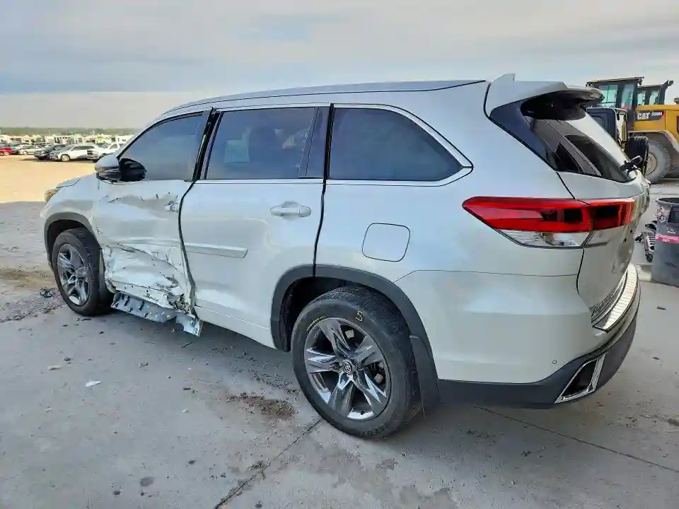 5TDDZRFH4JS864525 2018 TOYOTA HIGHLANDER-1