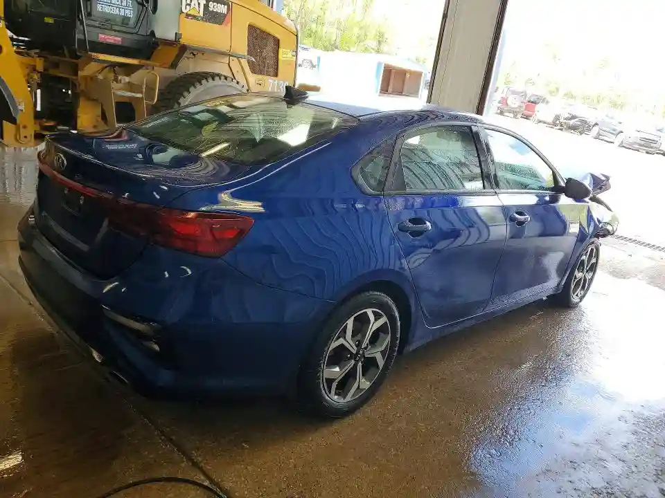 3KPF24ADXLE259328 2020 KIA FORTE LXS-2