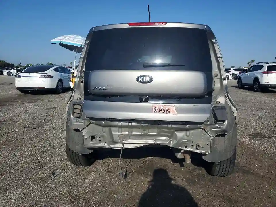 KNDJP3A50J7541652 2018 KIA SOUL-5
