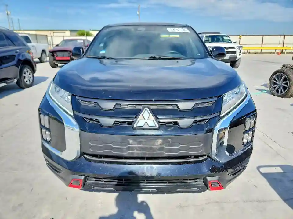 JA4APUAU2MU014936 2021 MITSUBISHI OUTLANDER-4