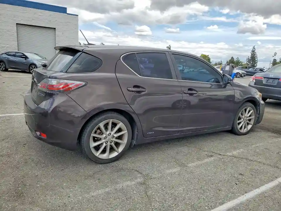 JTHKD5BH9B2019990 2011 LEXUS CT 200-2
