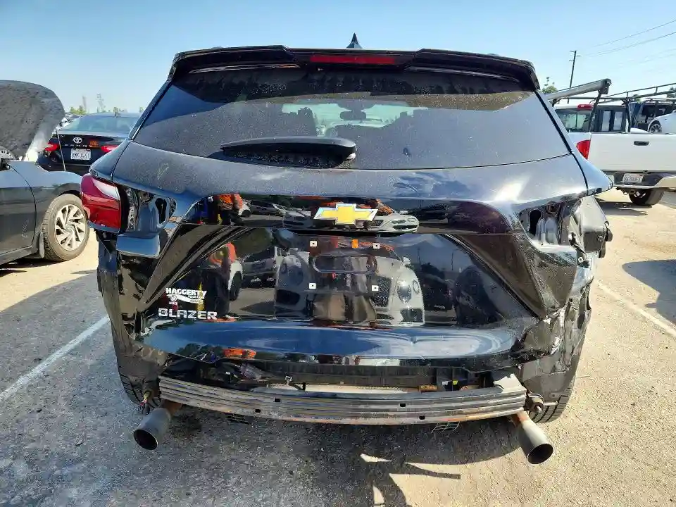 3GNKBBRA9KS586257 2019 CHEVROLET BLAZER-5
