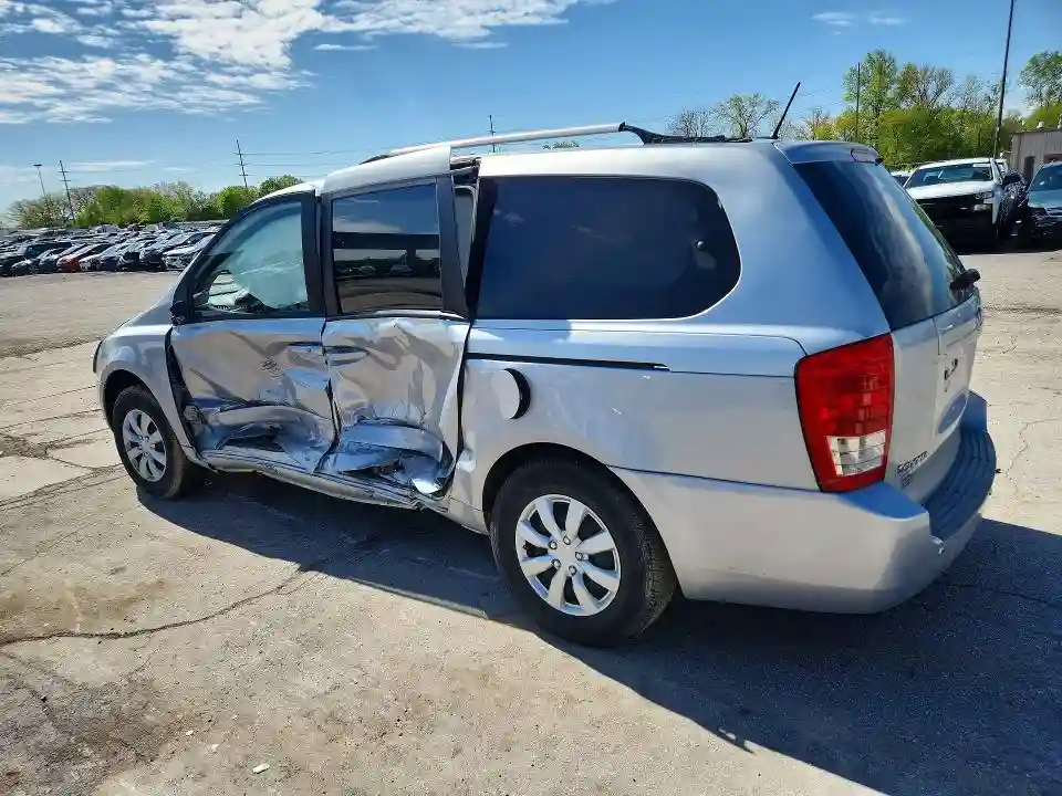 KNDMG4C76B6370057 2011 KIA SEDONA-1